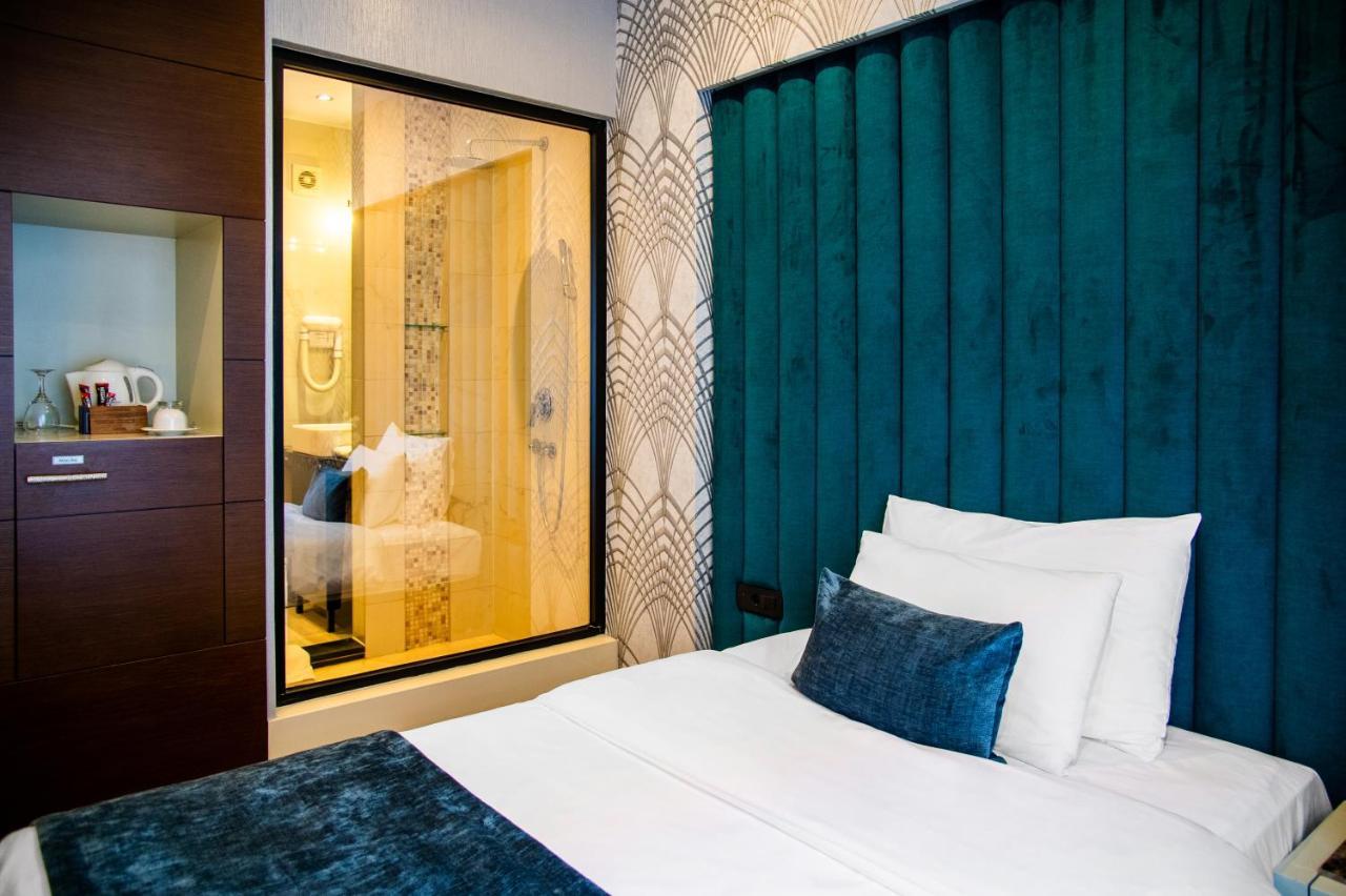 Crystal Hotel