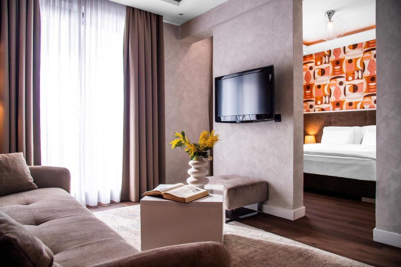 Hotel Crystal Belgrado