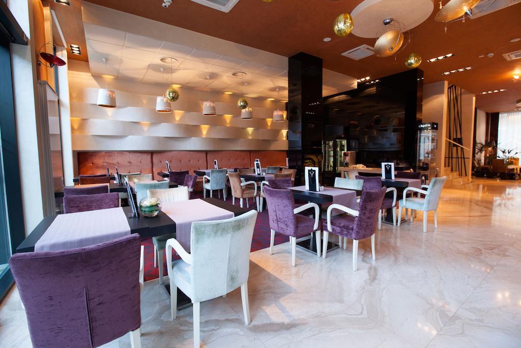 Crystal Hotel
